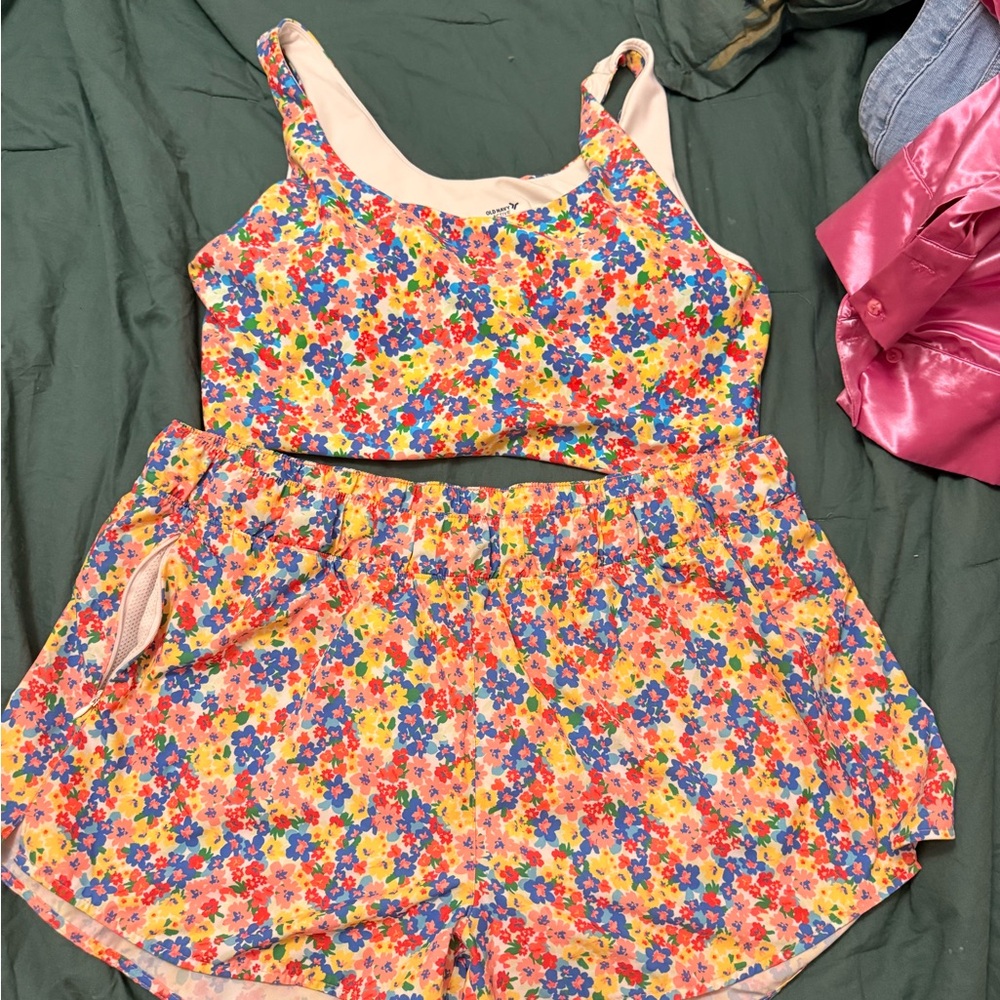 Floral Two-Piece Set Old Navy